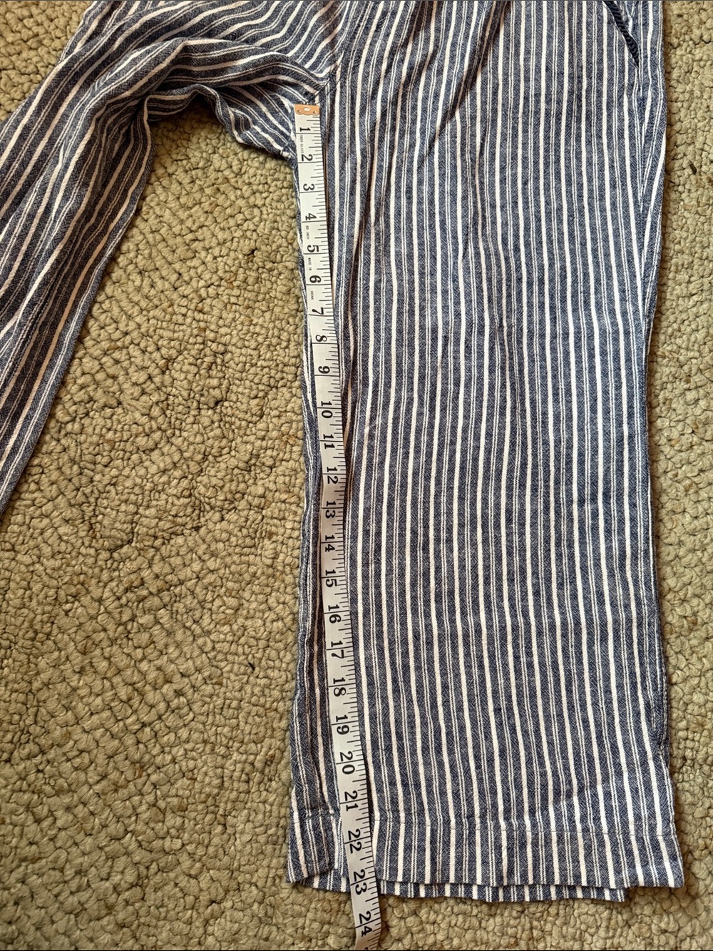 Briggs Striped Wide-Leg Womens Capri Pants - Navy/White - Picture 6 of 8
